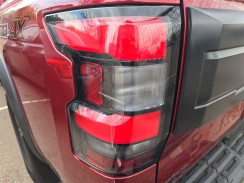 Used 2025 Nissan Frontier PRO-4X w/ Pro Convenience Package image 20