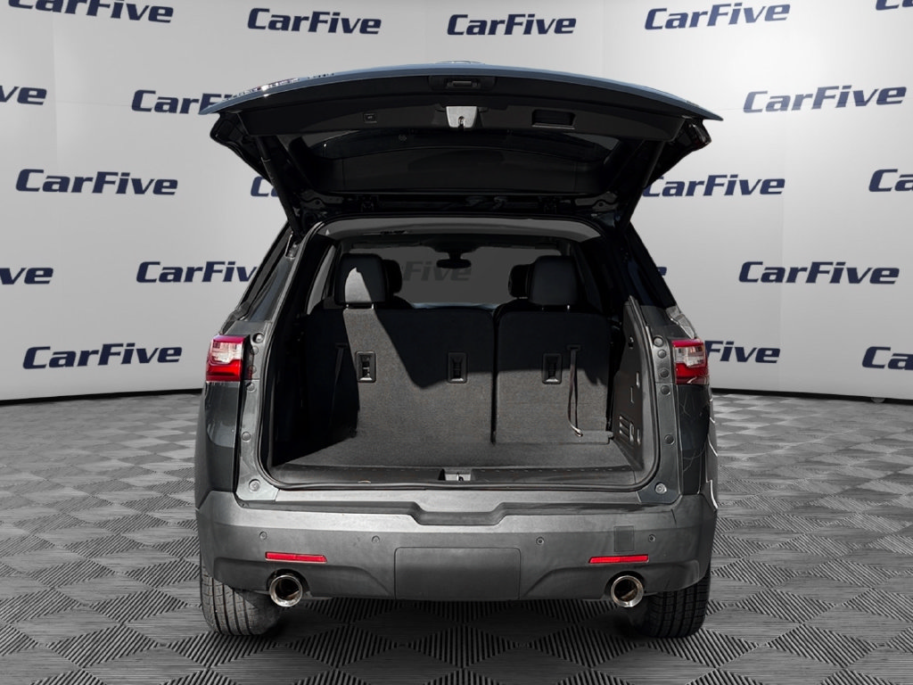 Used 2019 Chevrolet Traverse LT AWD/4WD image 11