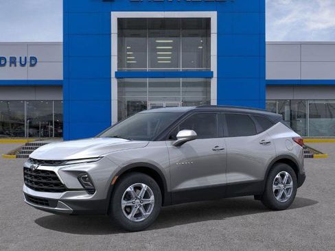 New 2026 Chevrolet Blazer LT w/ Convenience Package image 2