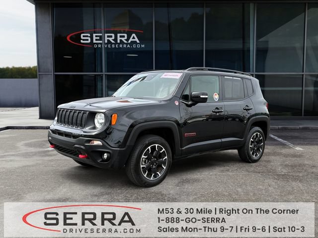 Used 2023 Jeep Renegade Trailhawk AWD/4WD image 1