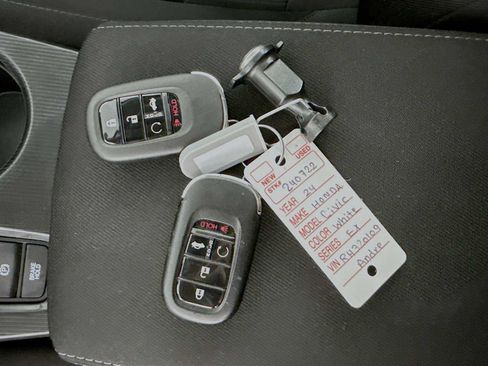 Certified 2024 Honda Civic EX image 16