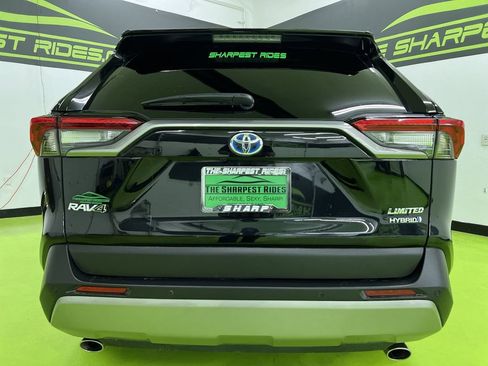Used 2024 Toyota RAV4 Limited w/ Advanced Technology Package AWD/4WD image 8