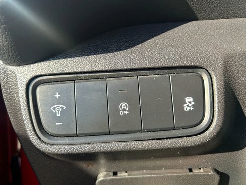 Used 2021 Kia Soul LX image 27