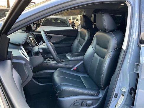 Certified 2024 Nissan Murano SV w/ SV Midnight Edition Package image 7