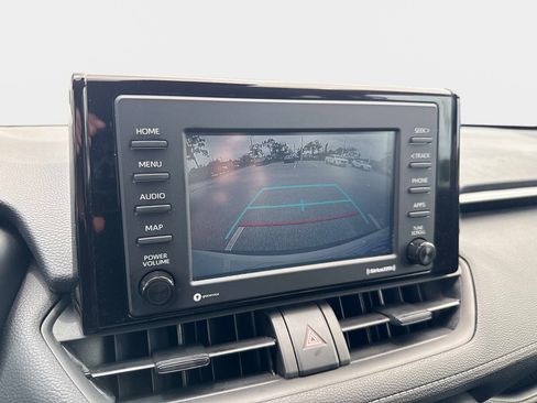 Used 2021 Toyota RAV4 XLE FWD image 22