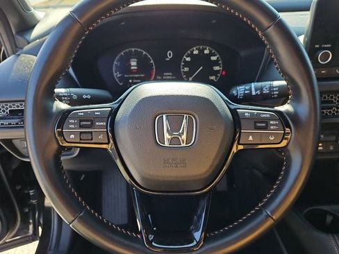 Used 2025 Honda HR-V Sport image 28