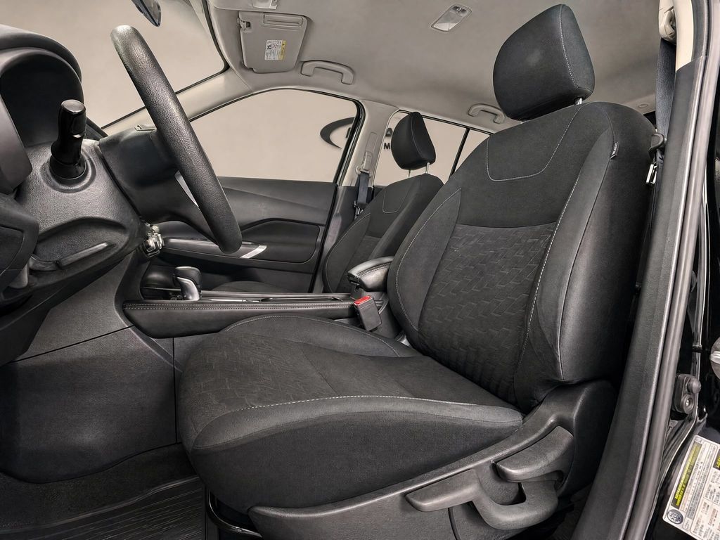 Used 2023 Nissan Kicks SV FWD image 12