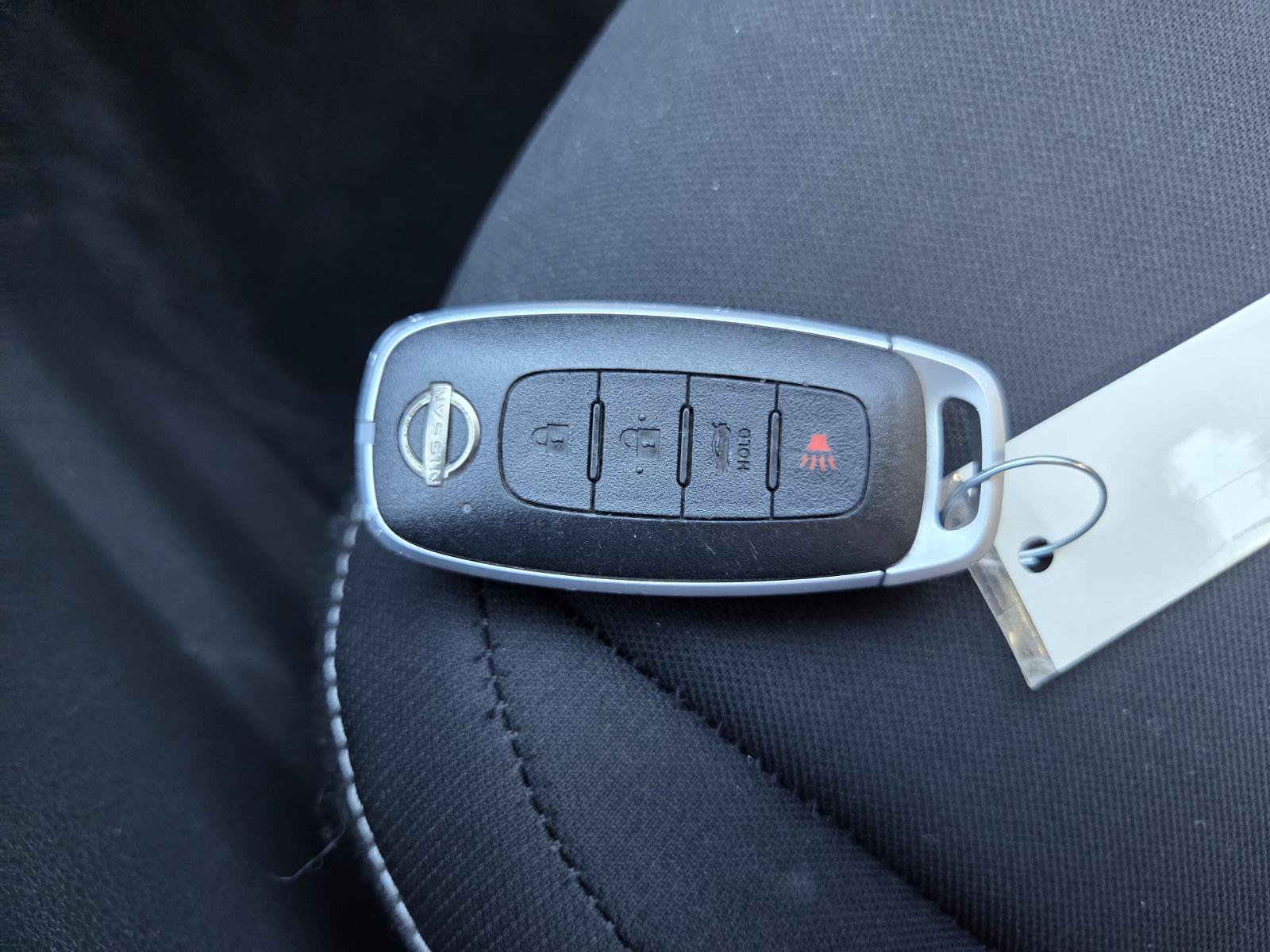 Used 2025 Nissan Sentra SV FWD image 28