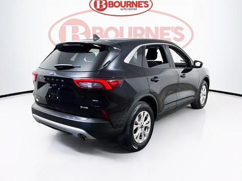 Used 2023 Ford Escape Active w/ Tech Pack #1 AWD/4WD image 10