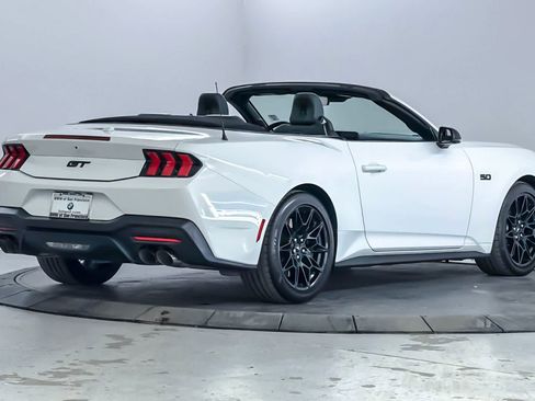 Used 2024 Ford Mustang GT Premium w/ GT Performance Package RWD image 2