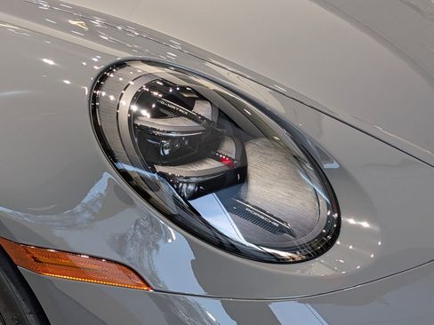 New 2026 Porsche 911 GT3 image 15