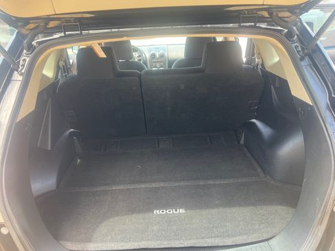 Used 2012 Nissan Rogue S FWD image 10