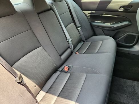 Certified 2025 Nissan Altima 2.5 S FWD image 15