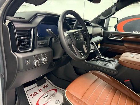 New 2026 GMC Sierra 3500 Denali Ultimate image 12