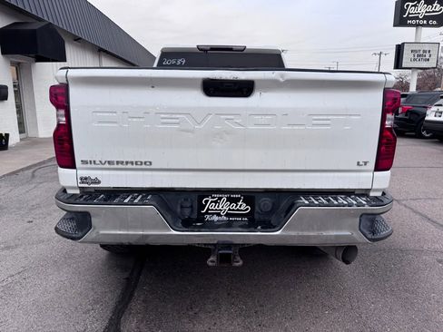 Used 2021 Chevrolet Silverado 2500 LT w/ Z71 Off-Road Package image 6