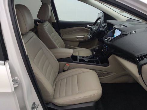 Used 2017 Ford Escape Titanium FWD image 21