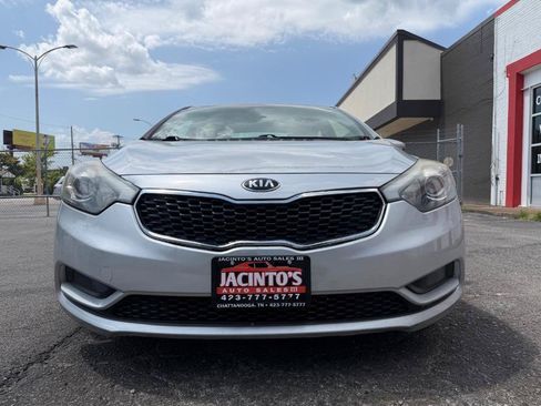 Used 2016 Kia Forte LX FWD image 4