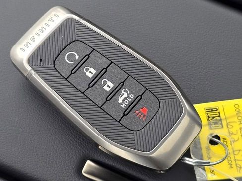 New 2026 INFINITI QX80 Autograph w/ Premium Cargo Package image 36