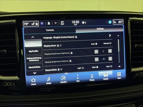 New 2026 Chrysler Pacifica Limited image 37