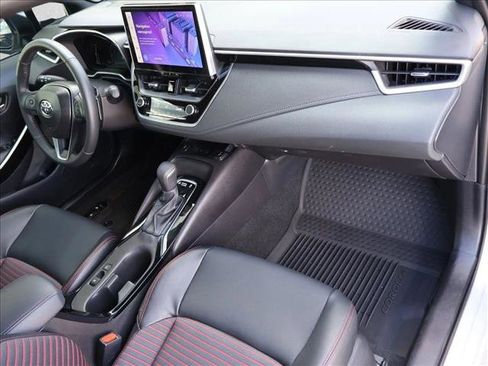 Used 2025 Toyota Corolla XSE FWD image 25