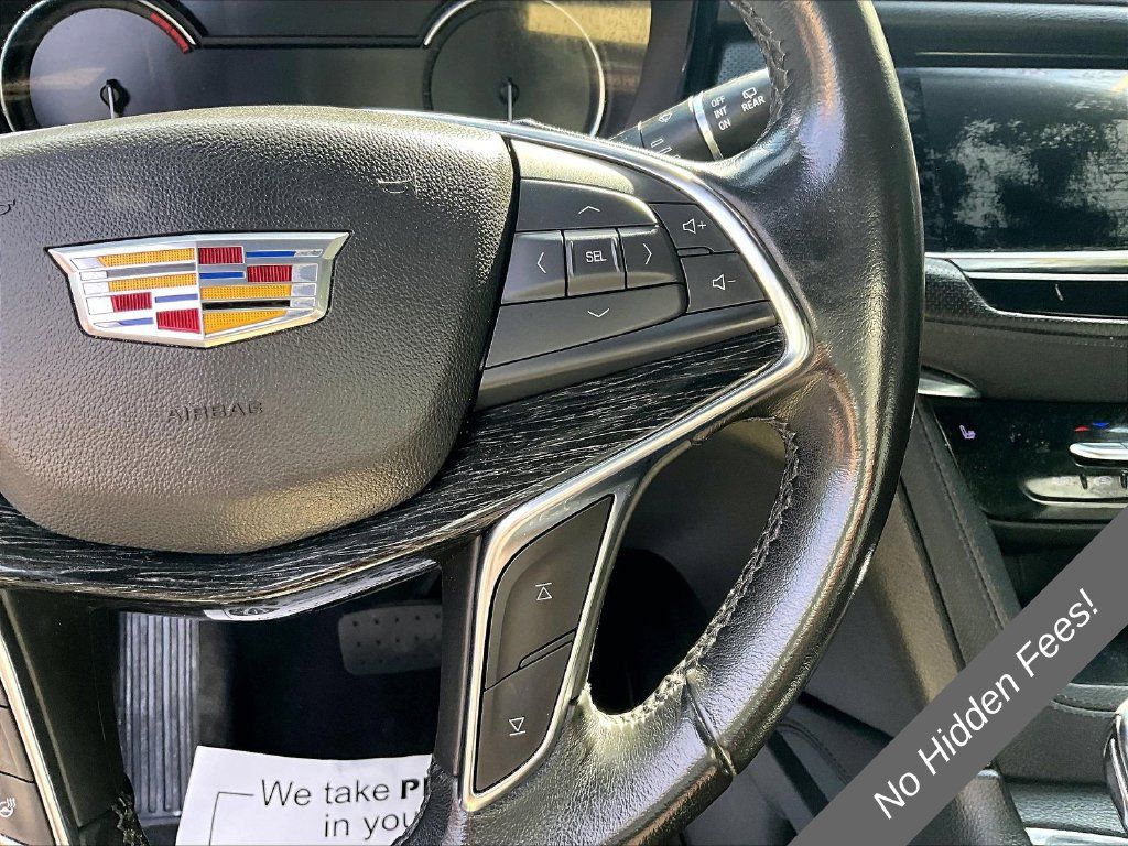 Used 2021 Cadillac XT5 Premium Luxury AWD/4WD image 17