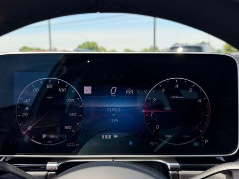 Used 2024 Mercedes-Benz S 580 4MATIC Sedan image 15