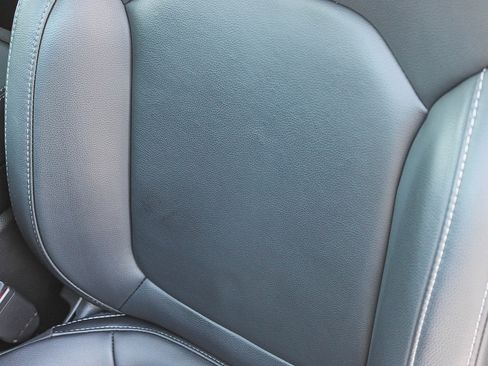 Used 2025 Honda Pilot EX-L image 23