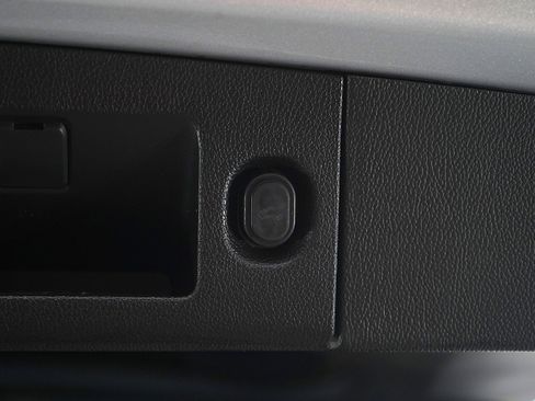 Used 2016 Chevrolet Tahoe LT image 19