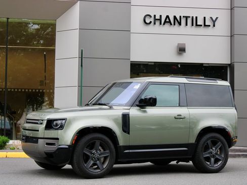 Used 2022 Land Rover Defender 90 X-Dynamic SE AWD/4WD image 1