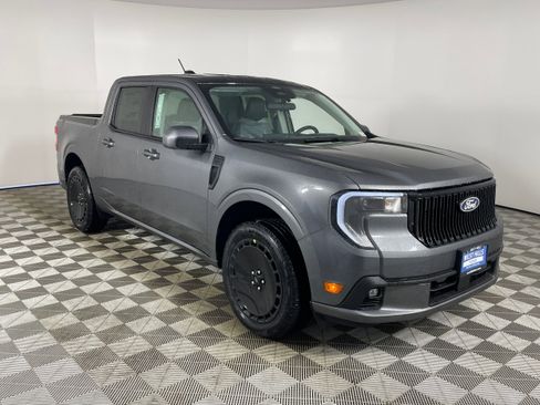 New 2026 Ford Maverick Lobo image 7