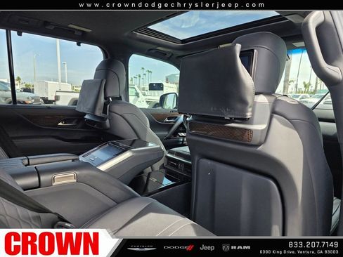Used 2023 Lexus LX 600 4WD w/ Accessory Package (Z1) image 18