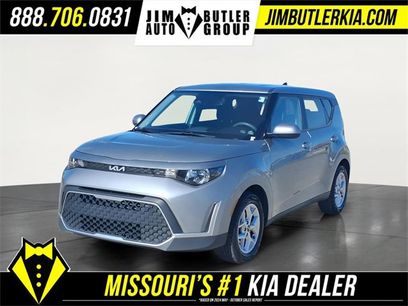 Used 2023 Kia Soul LX w/ Option Group 015