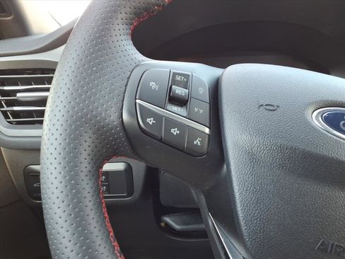 Used 2024 Ford Escape ST-Line Select w/ Tech Pack #1 image 16