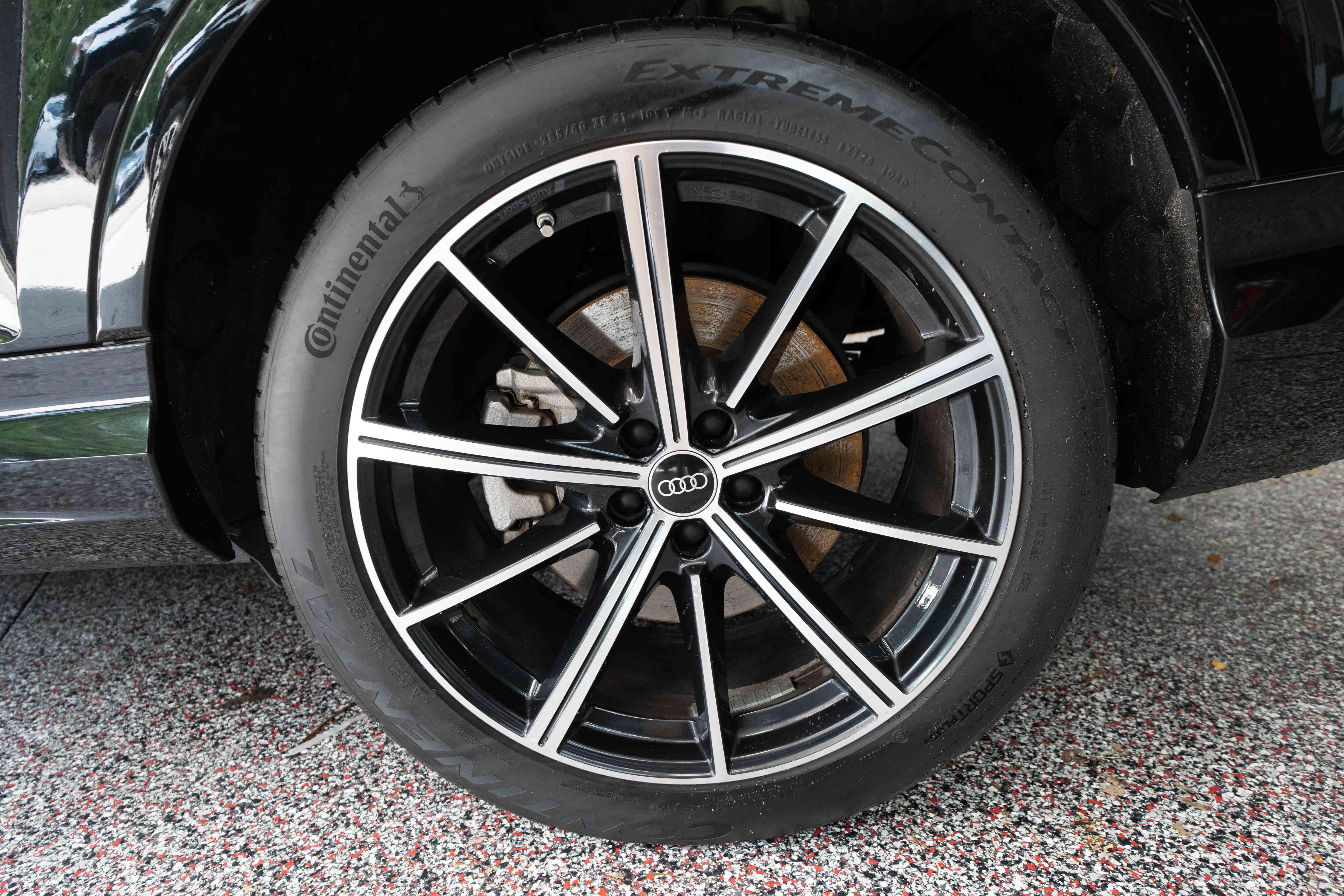 Used 2023 Audi Q7 3.0T Premium Plus w/ Premium Plus Package AWD/4WD image 30