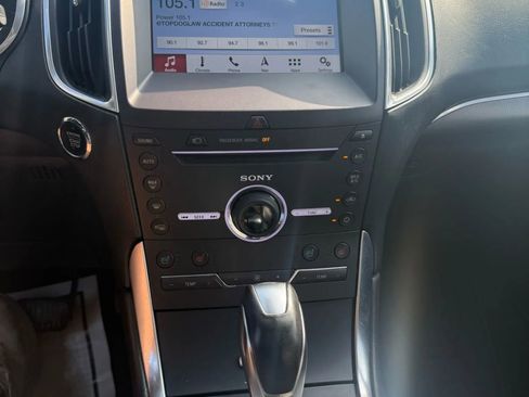Used 2016 Ford Edge Titanium w/ Equipment Group 302A image 11