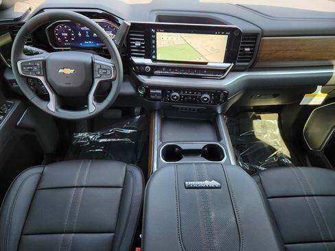 New 2026 Chevrolet Silverado 3500 High Country w/ High Country Premium Package AWD/4WD image 11