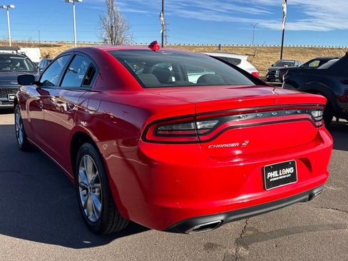 Used 2022 Dodge Charger SXT image 10
