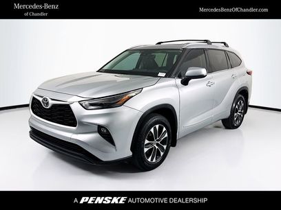 Used 2022 Toyota Highlander XLE
