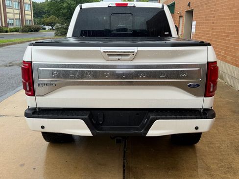Used 2015 Ford F150 Platinum w/ Equipment Group 701A Luxury AWD/4WD image 4