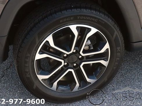 Used 2024 Jeep Compass Limited AWD/4WD image 8