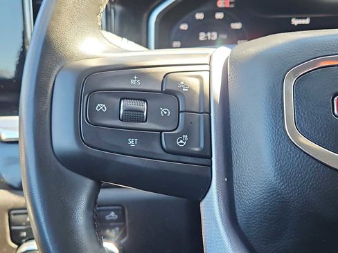 Used 2025 GMC Sierra 1500 SLT AWD/4WD image 25