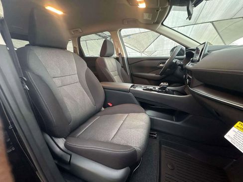 New 2026 Nissan Rogue SV w/ Cold Weather Package FWD image 18