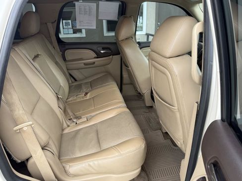 Used 2013 GMC Yukon Denali AWD/4WD image 18