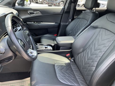 Certified 2025 Kia Sportage X-Line w/ Premium Package AWD/4WD image 15