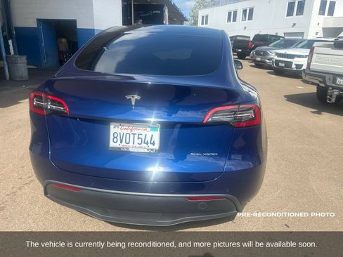 Used 2021 Tesla Model Y Long Range AWD/4WD image 13