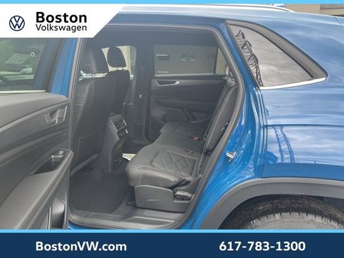 New 2025 Volkswagen Atlas Cross Sport SE image 10