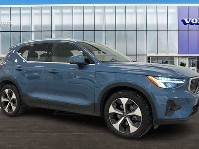 Certified 2025 Volvo XC40 B5 Plus