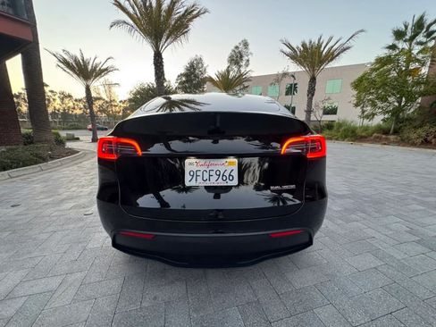 Used 2023 Tesla Model Y Performance AWD/4WD image 5