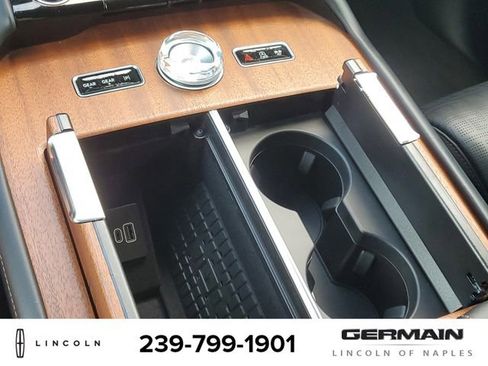 New 2025 Lincoln Navigator Black Label image 31