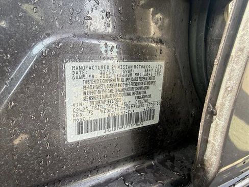 Used 2015 Nissan Sentra SR image 17